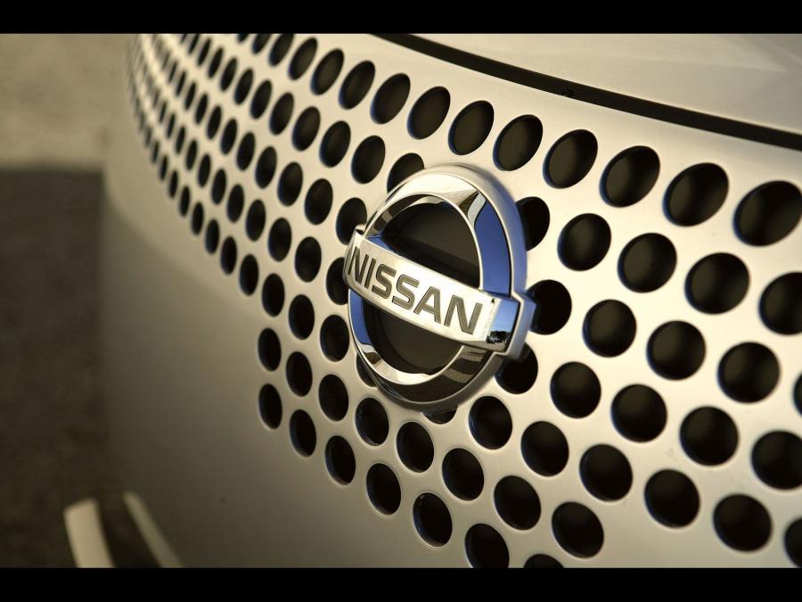  Nissan Actic Concept 2004 года  (фото 16 из 74)